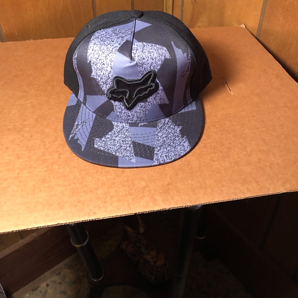 Hat Snapback Fox